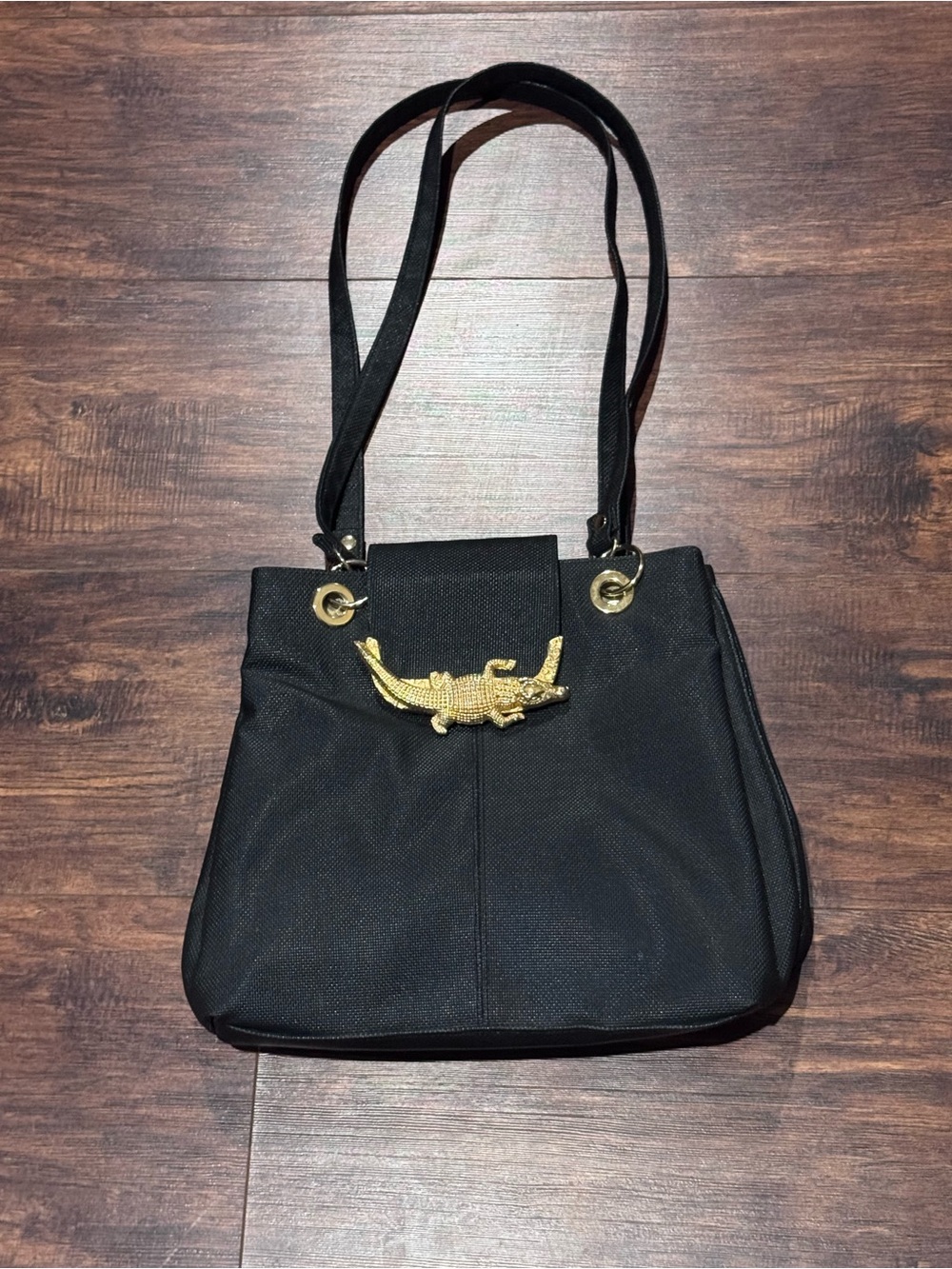 vintage 1990s unbranded alligator-clasp bag